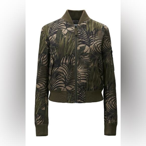 Uniqlo Jackets & Blazers - Carine Roitfeld x Uniglo Jungle Bomber